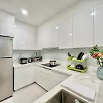 Apartment 2 Bedrooms Sai Gon