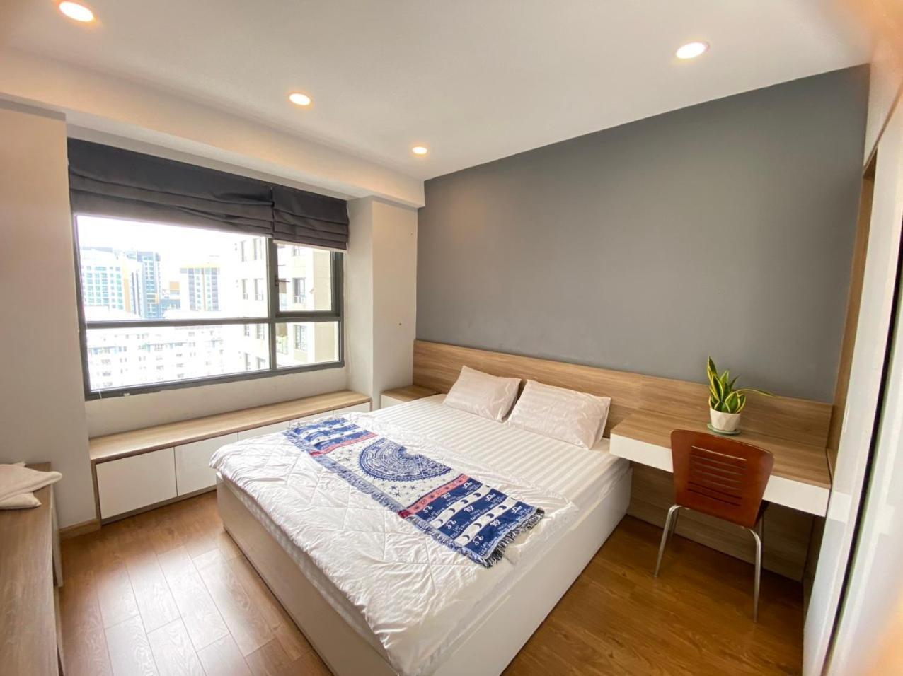 2 Bedrooms Sai Gon *